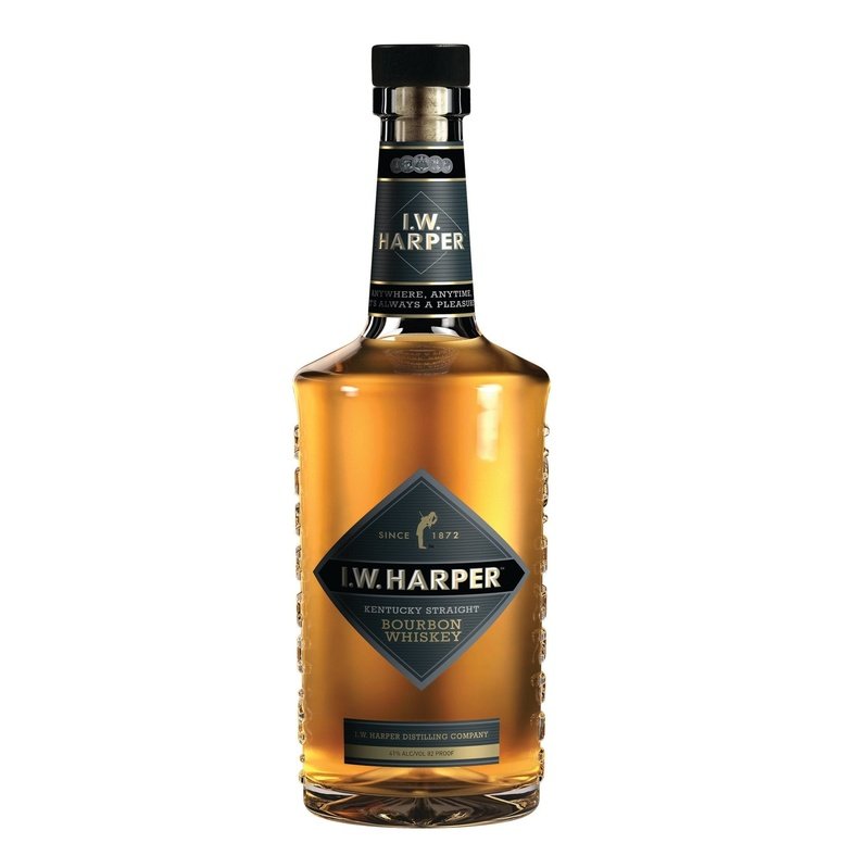 I-W-Harper-Bourbon-750ml-ForWhiskeyLovers-com-1